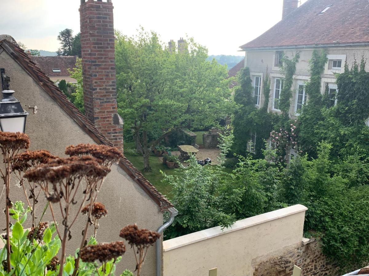 Le Nid Perche Acomodação com café da manhã Saint-Sauveur-en-Puisaye Exterior foto